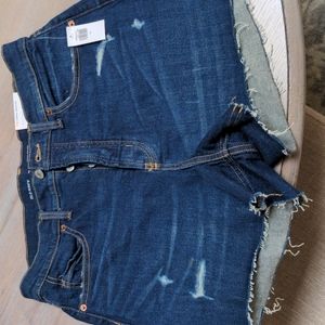 Higher high rise sky-high A-line short